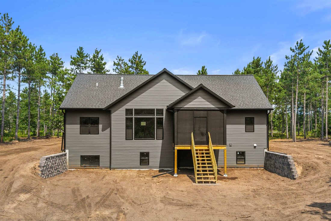 House in Nekoosa, Wisconsin, United States 4 - 17993073