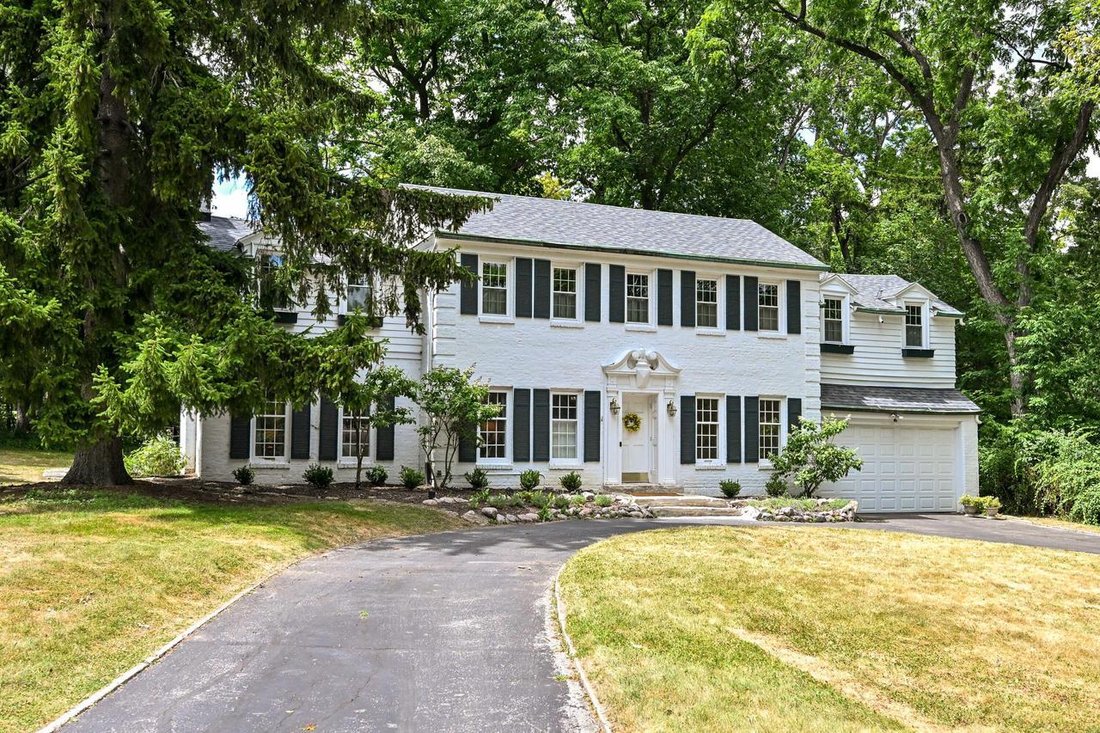House in Elm Grove, Wisconsin, United States 2 - 18551142