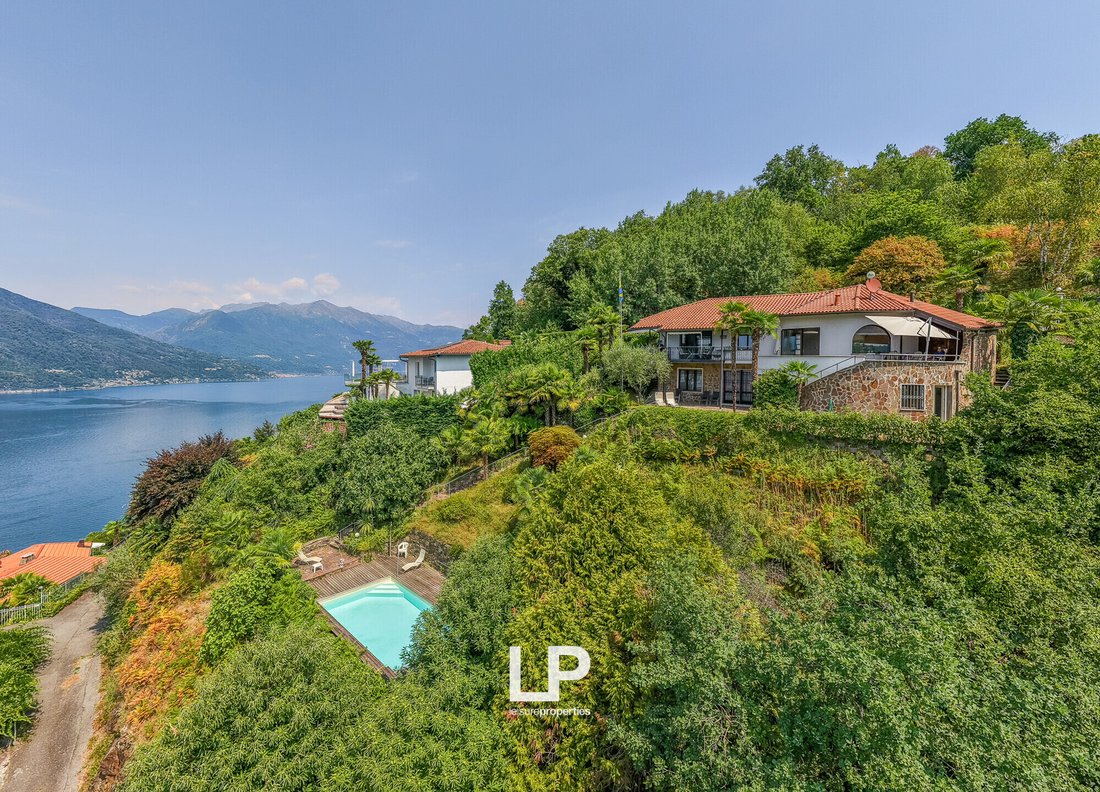 House in Luino, Lombardy, Italy 1 - 18549145