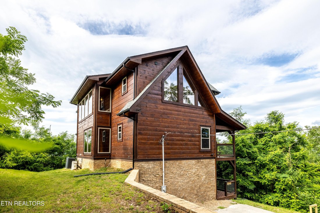 House in Sevierville, Tennessee, United States 4 - 18548547