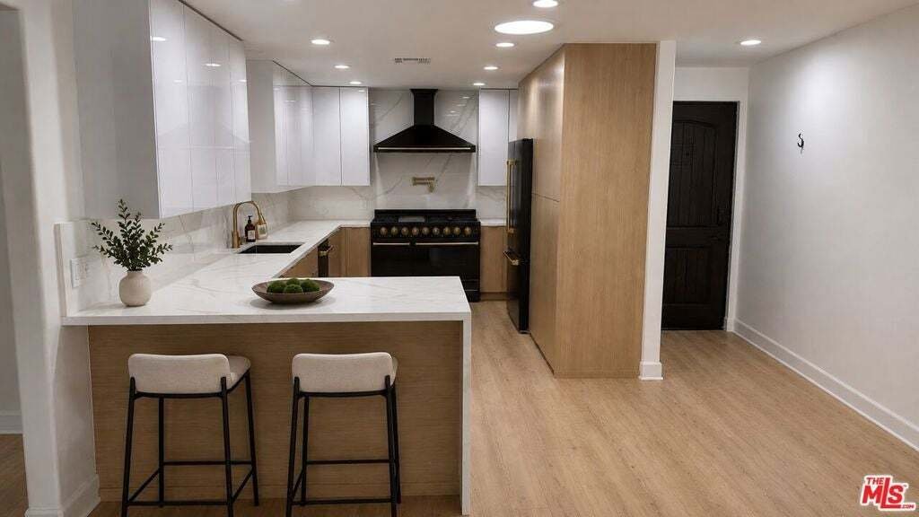 House in Los Angeles, California, United States 4 - 18551103