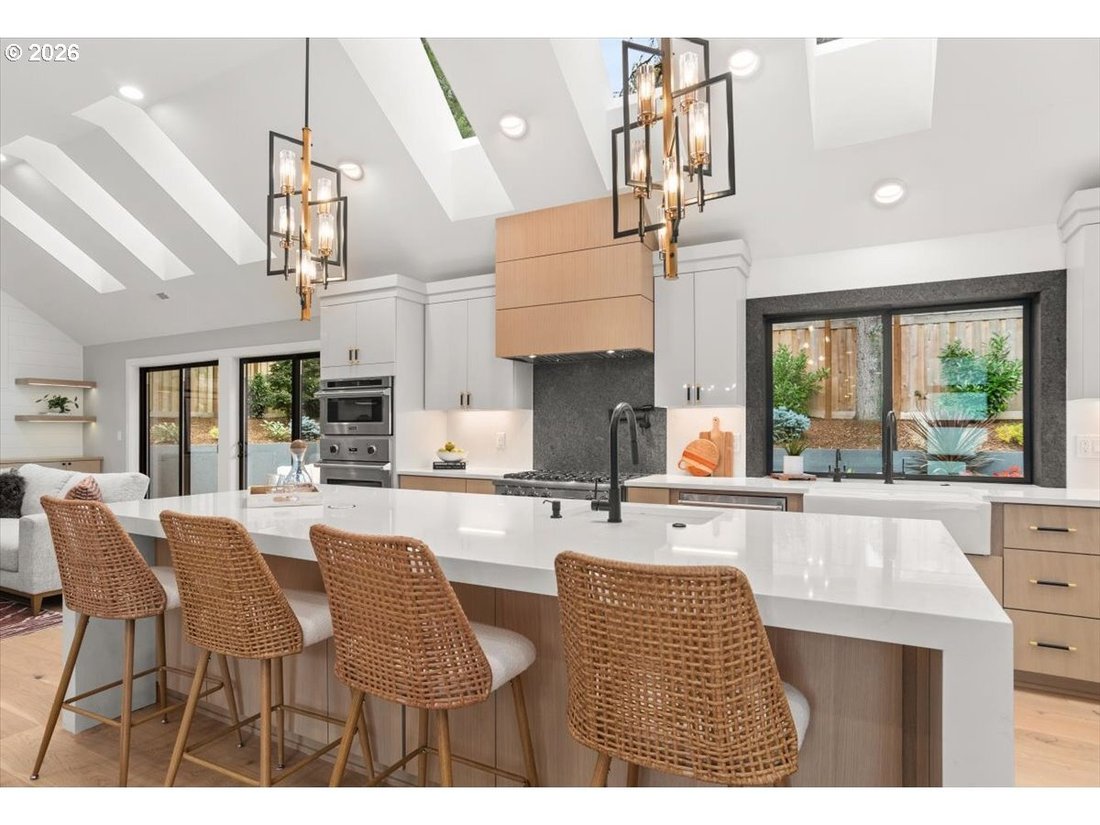 House in Lake Oswego, Oregon, United States 4 - 18554180