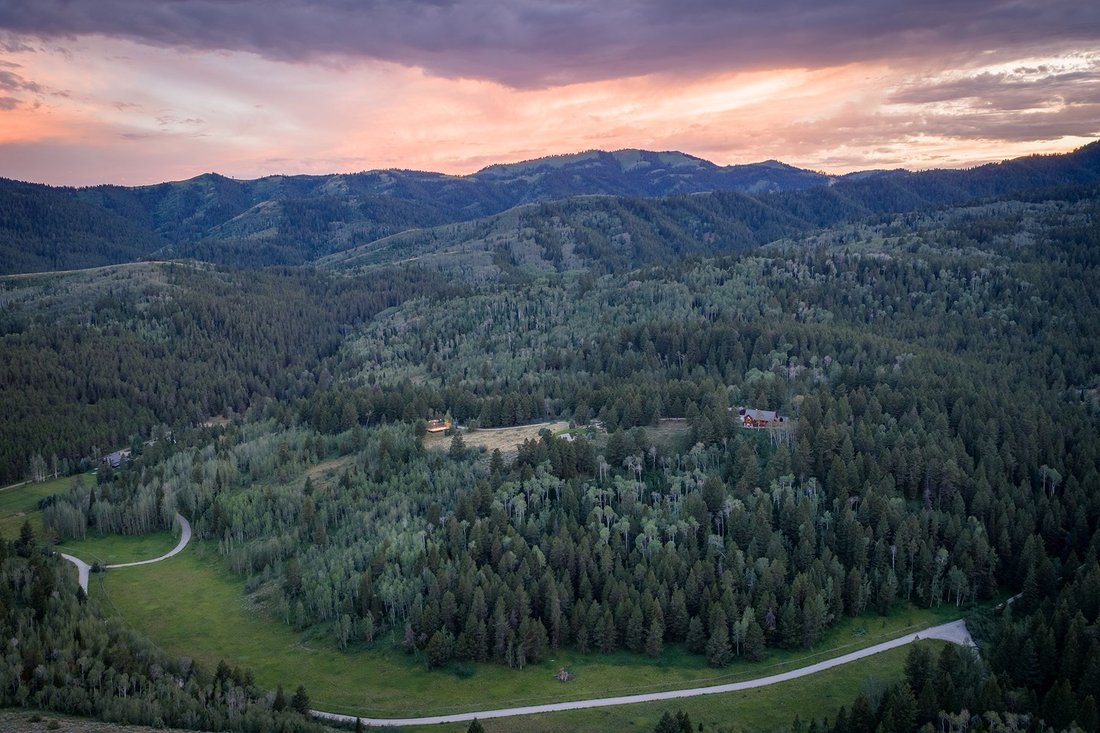House in Victor, Idaho, United States 4 - 18056184