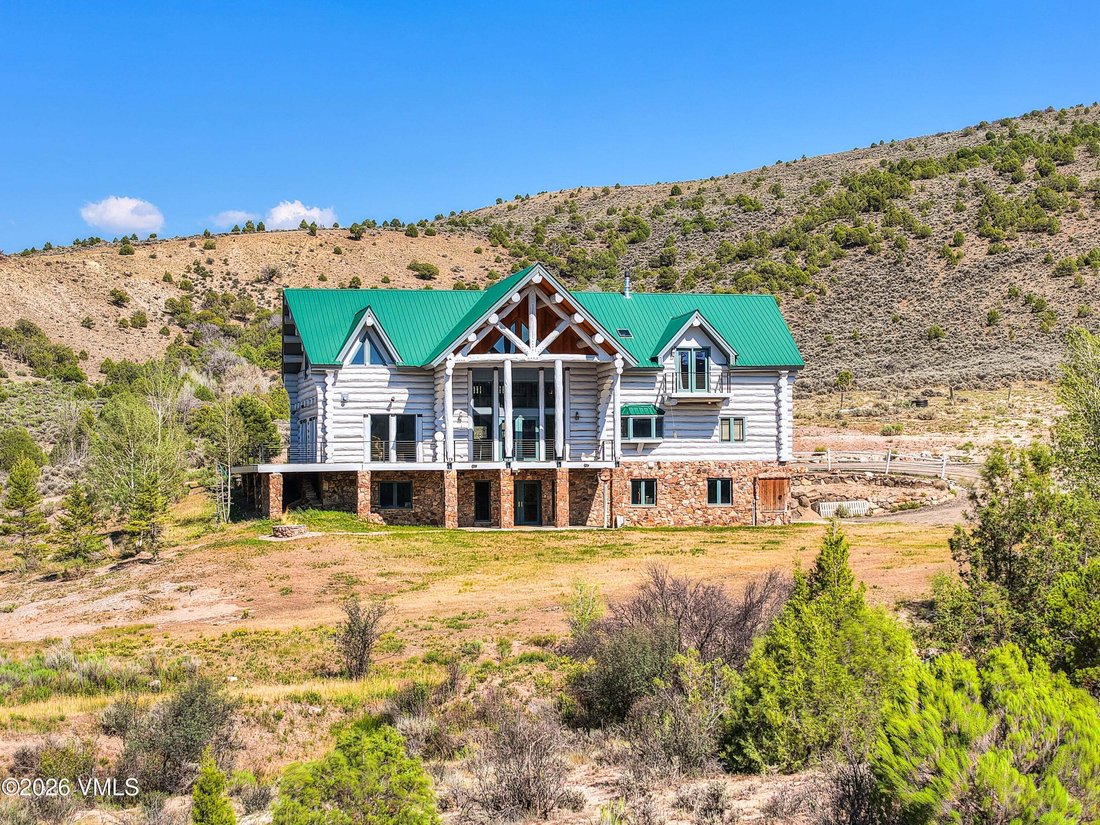 Farm Ranch in McCoy, Colorado, United States 5 - 18551243