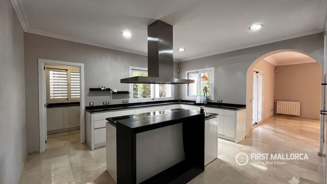 Villa in Santa Ponsa, Balearic Islands, Spain 4 - 18549588