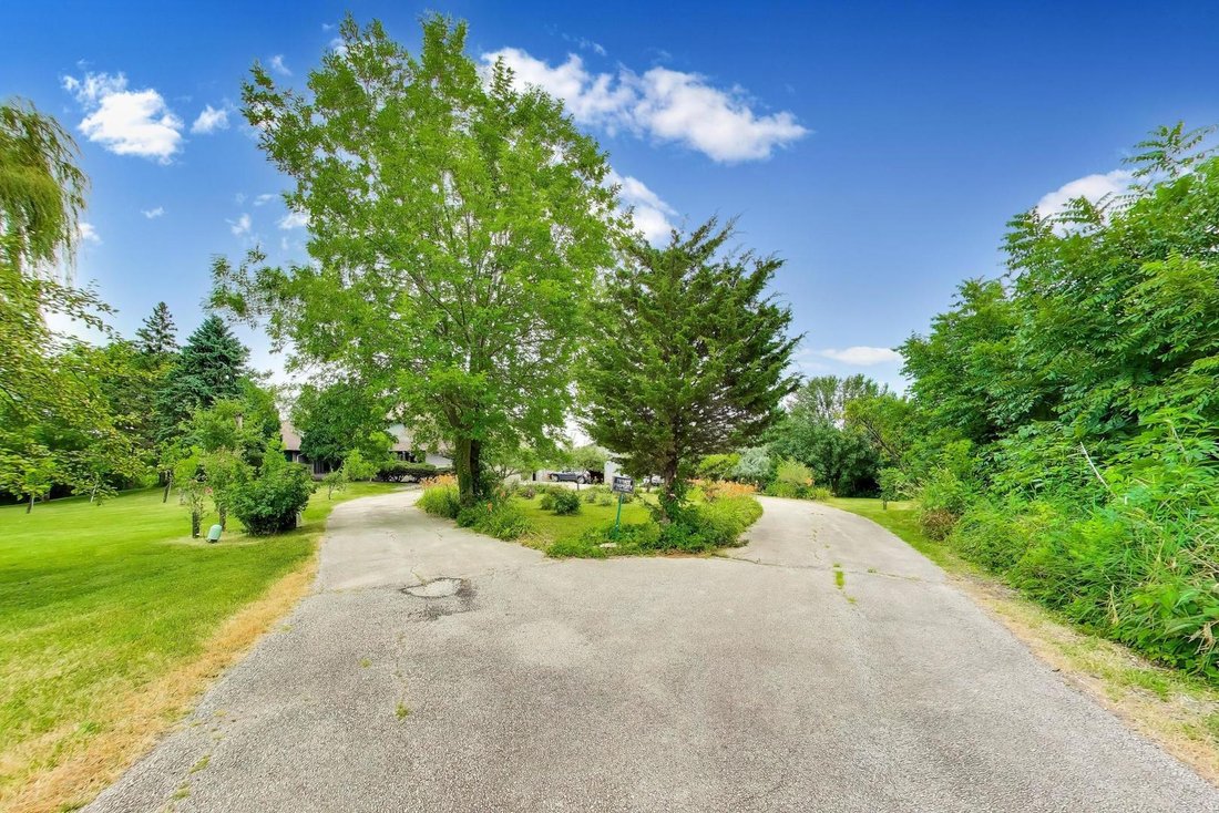 House in Homer Glen, Illinois, United States 3 - 18552650