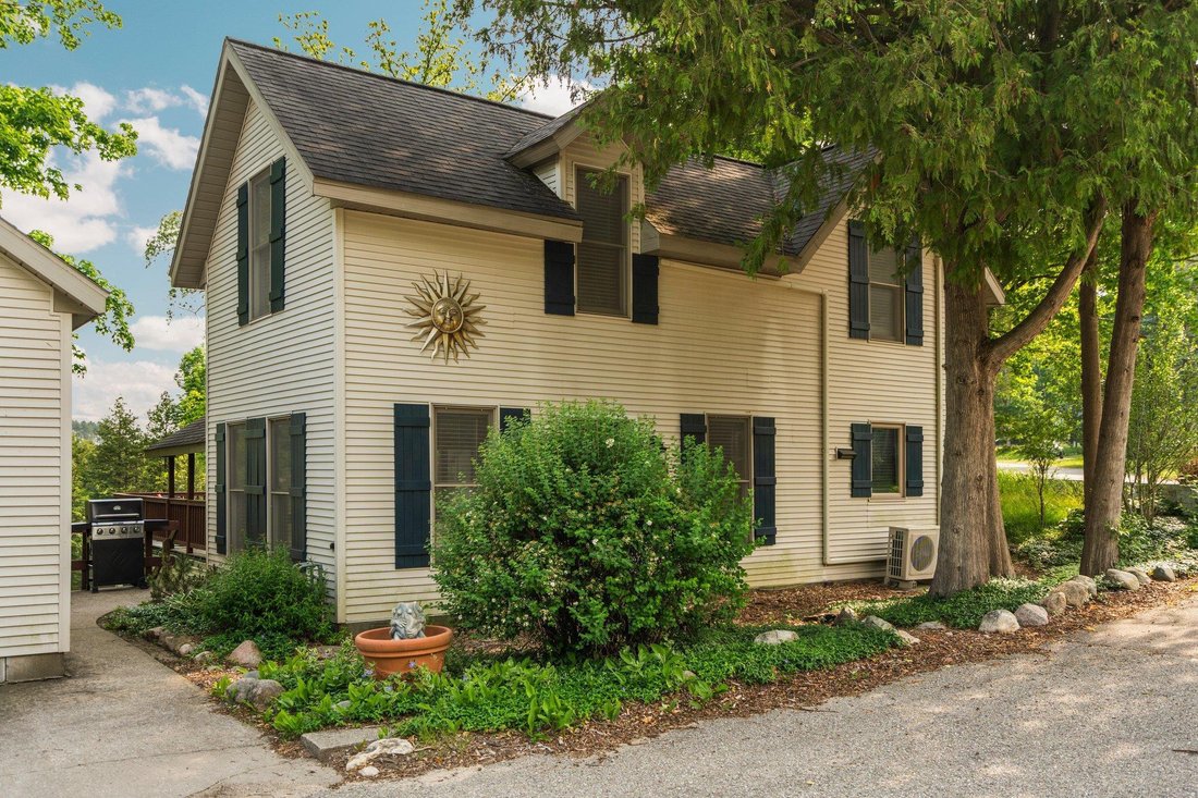 House in Central Lake, Michigan, United States 1 - 18551582