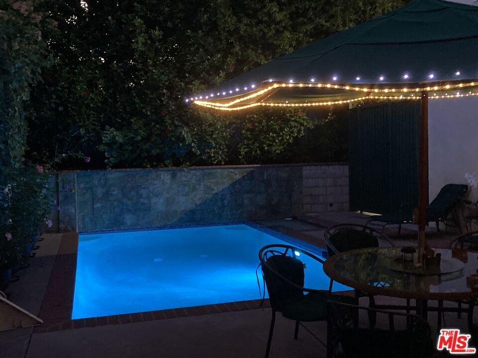 House in Los Angeles, California, United States 5 - 18551048