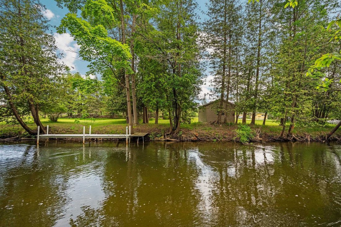 House in Central Lake, Michigan, United States 5 - 18551582