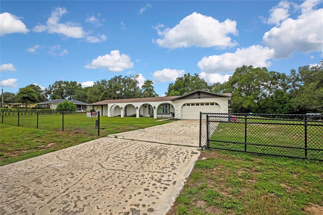 House in Dade City, Florida, United States 3 - 18311913