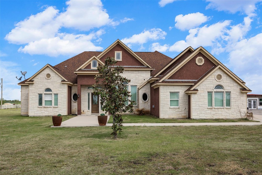House in Taylor, Texas, United States 2 - 18551731