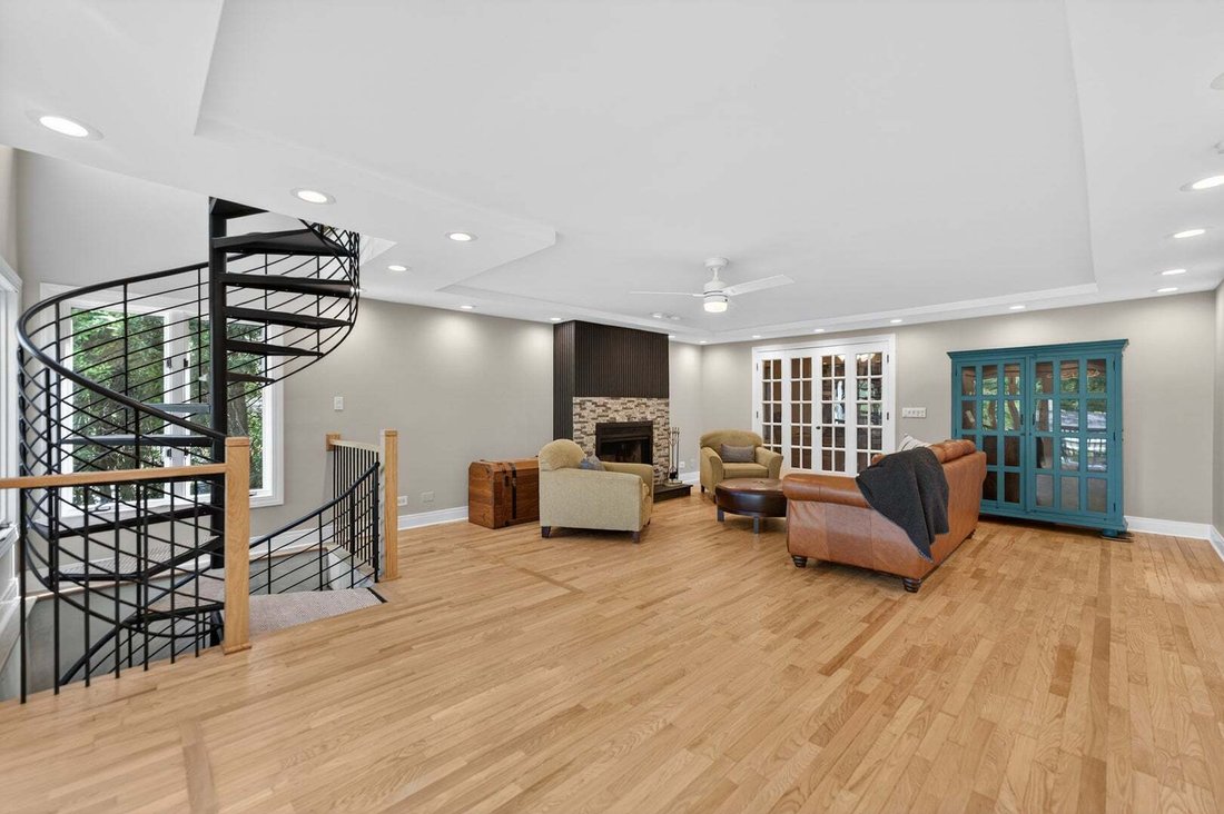 House in Villa Park, Illinois, United States 2 - 18552632