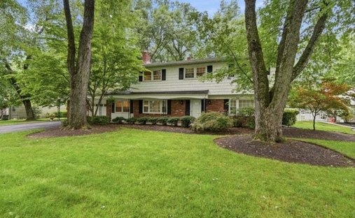 House in Mountain Lakes, New Jersey, United States 1