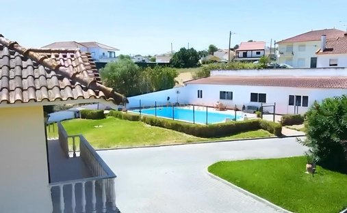 Villa in Alenquer (Santo Estevao e Triana), Lisbon, Portugal 1
