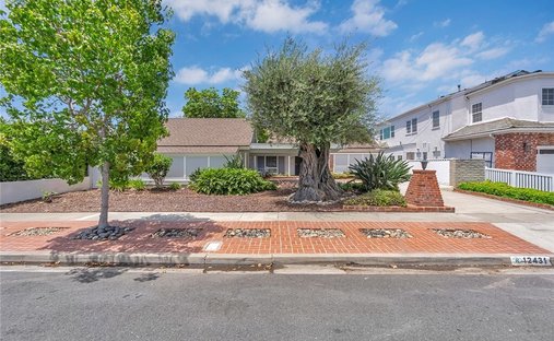 House in Los Alamitos, California, United States 1