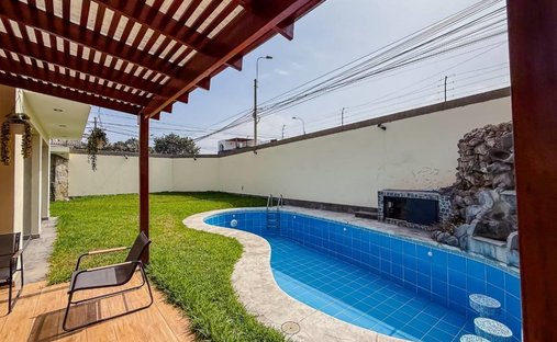 House in San Juan de Miraflores, Metropolitan Municipality of Lima, Peru 1
