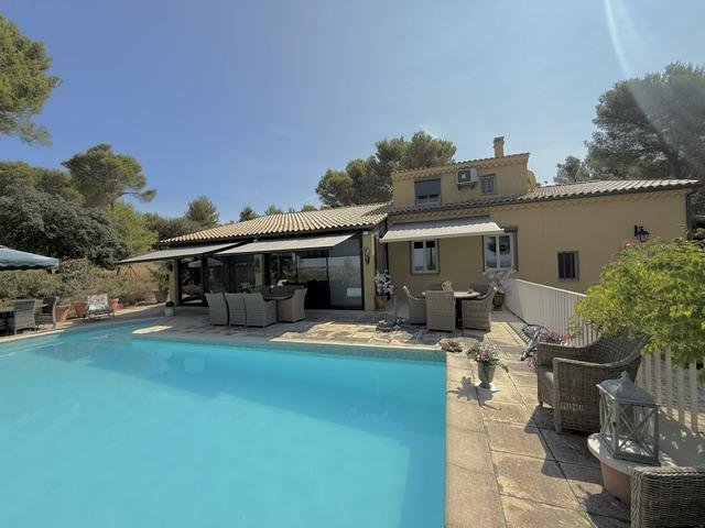 Casa a Taillades, Provenza-Alpi-Costa Azzurra, Francia 1 - 18526313