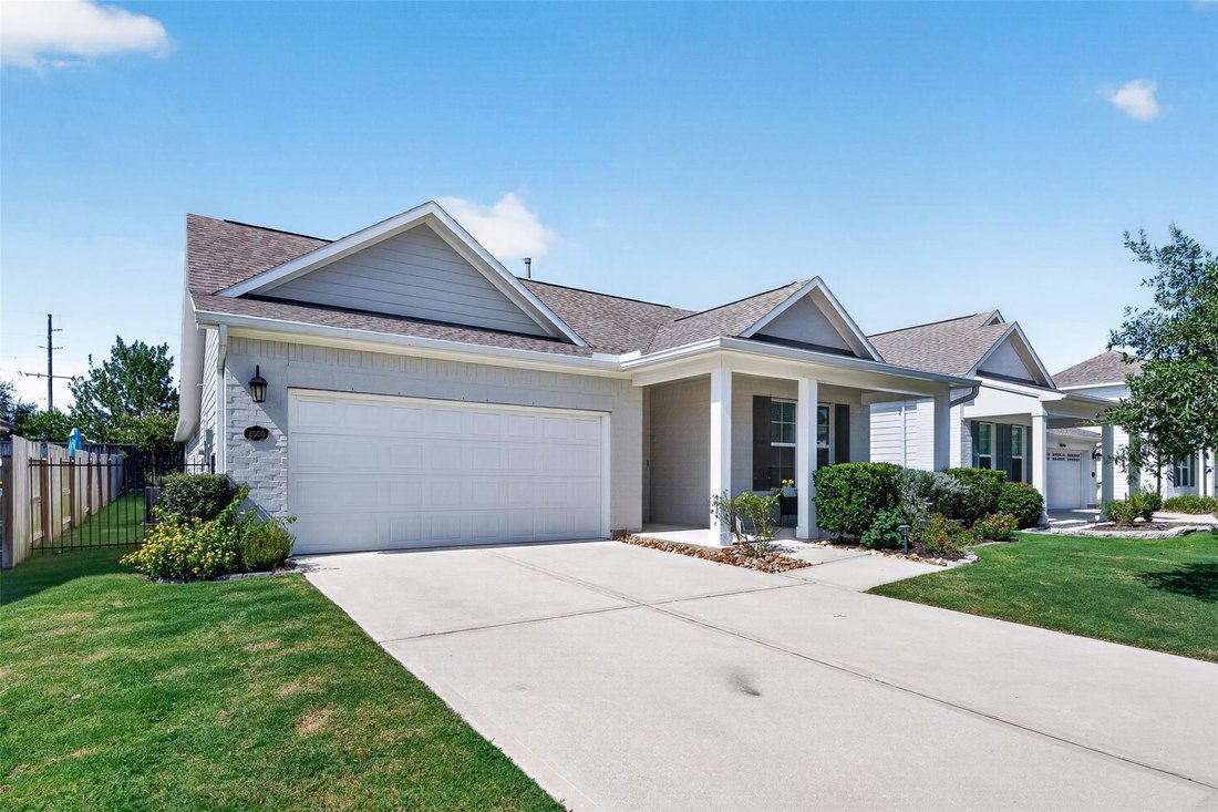 House in Conroe, Texas, United States 4 - 18552898