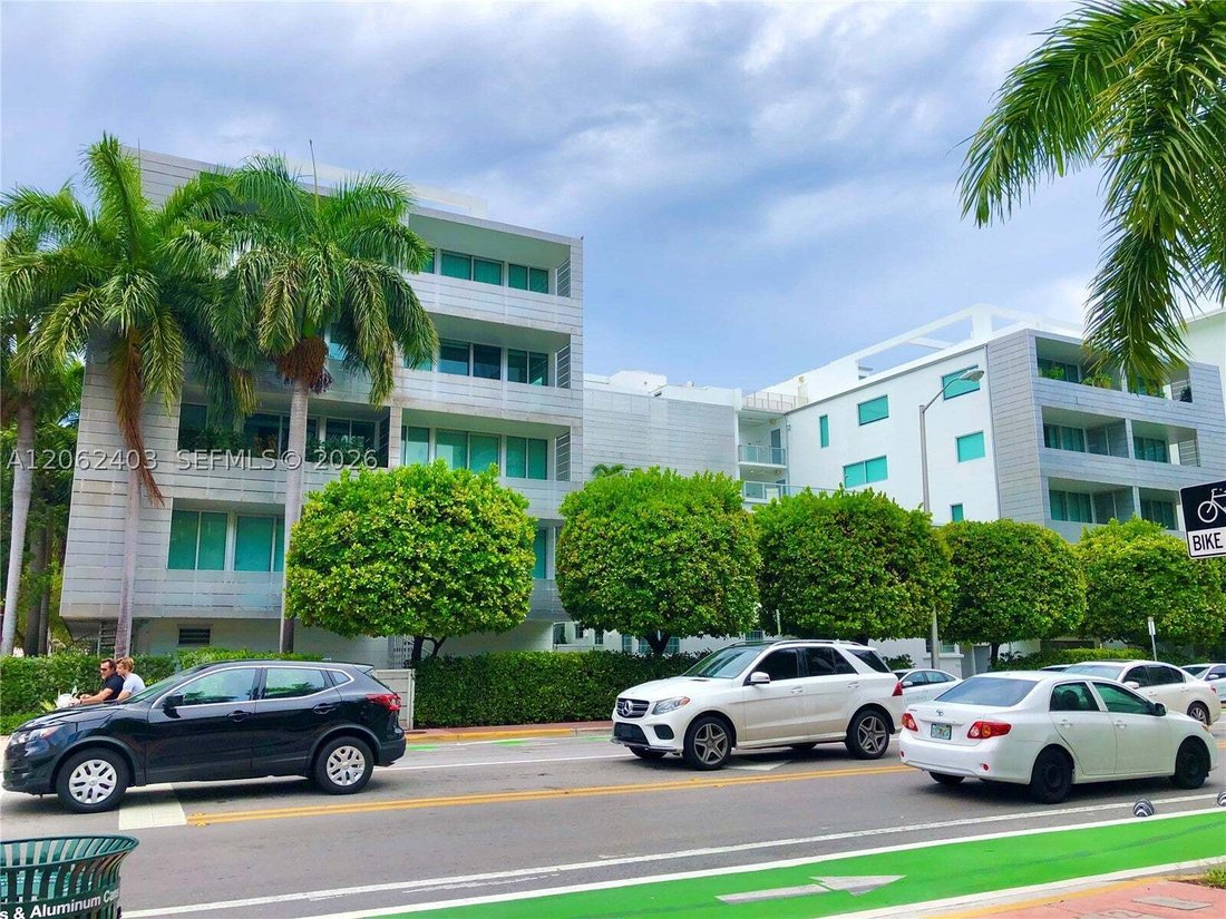 Condo in Miami Beach, Florida, United States 1 - 18551926
