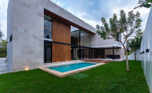 House in Yucatán Country Club, Yucatan, Mexico 1