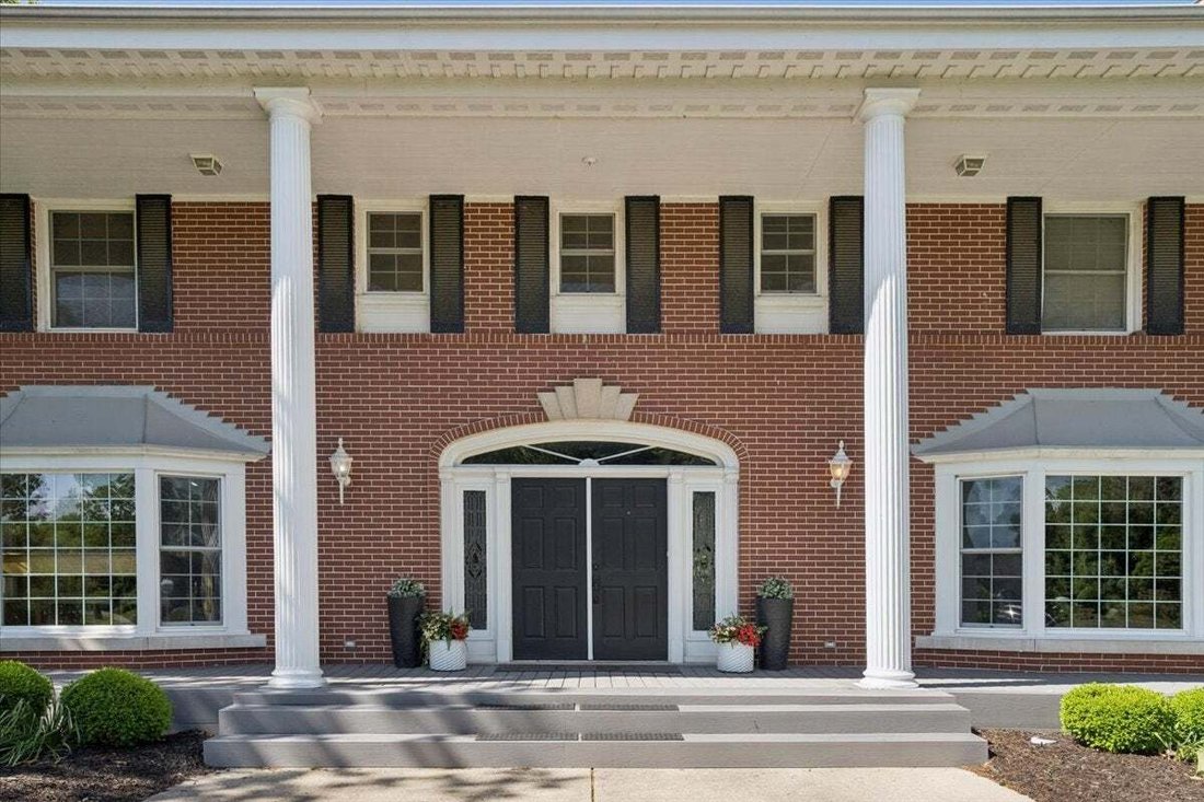 House in Flossmoor, Illinois, United States 2 - 18552622