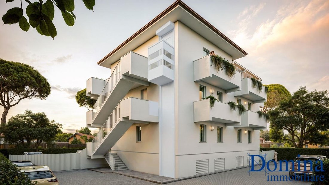 Apartment in Marina di Massa Centro, Massa, Italy 5 - 18553011