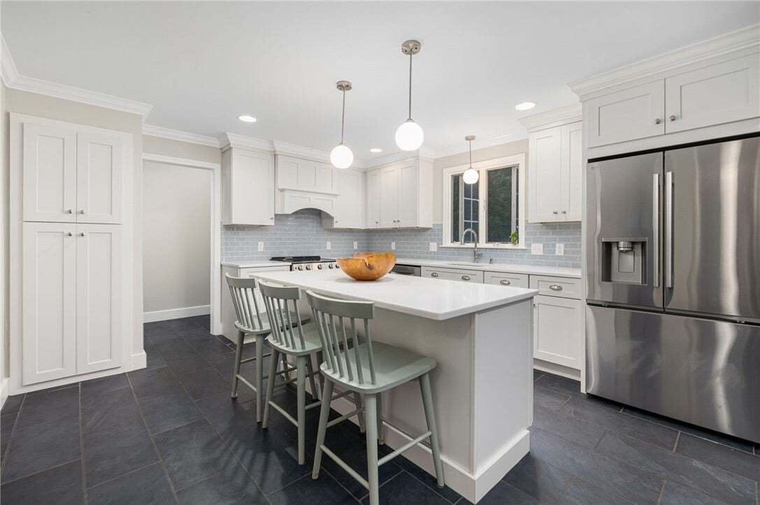 House in South Kingstown, Rhode Island, United States 4 - 18550985