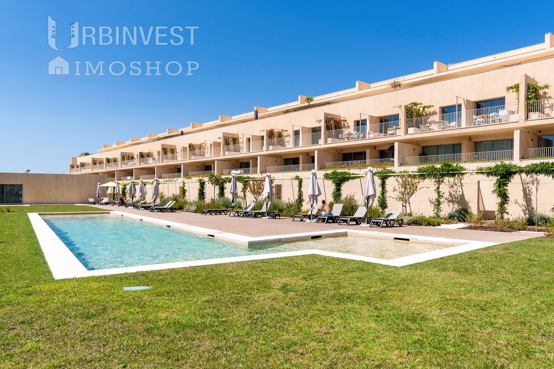 Apartment in Quarteira, Algarve, Portugal 1 - 18549920