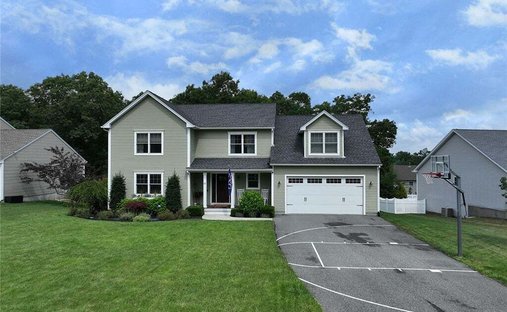 House in South Kingstown, Rhode Island, United States 1
