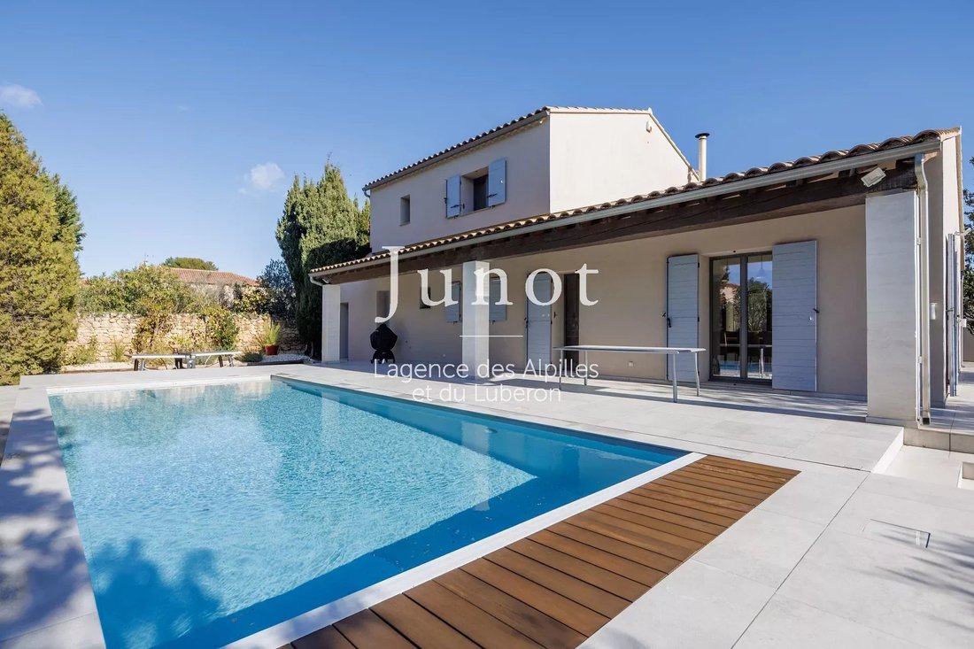 House in Maussane-les-Alpilles, Provence-Alpes-Côte d'Azur, France 1 - 18549911