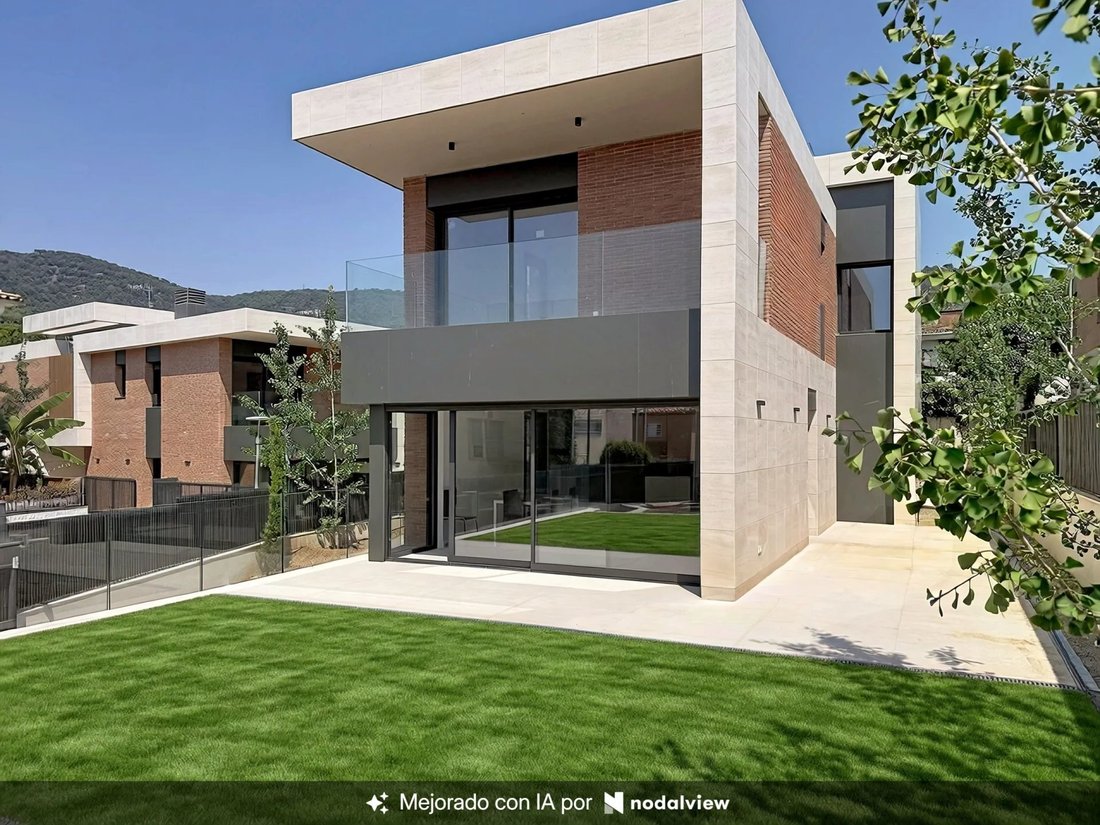 House in Premia de Dalt, Catalonia, Spain 3 - 18553267