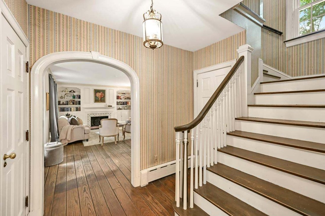 House in Elm Grove, Wisconsin, United States 5 - 18551142