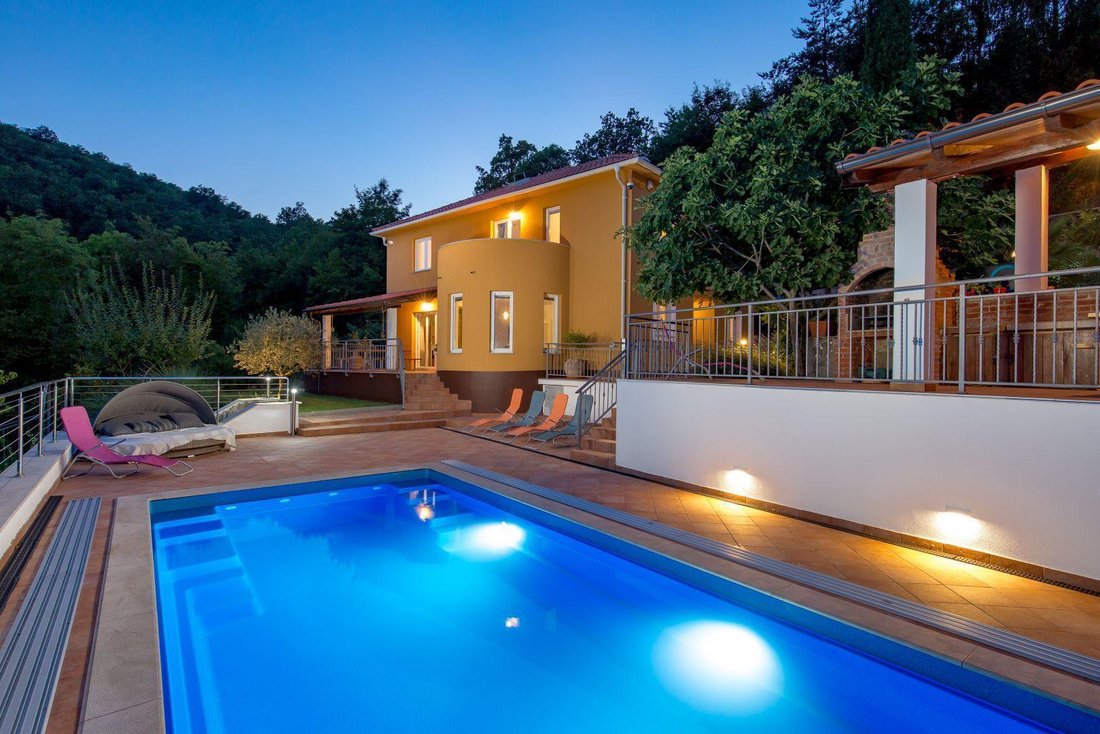 Villa in Grad Opatija, Primorje-Gorski Kotar County, Croatia 4 - 18553867