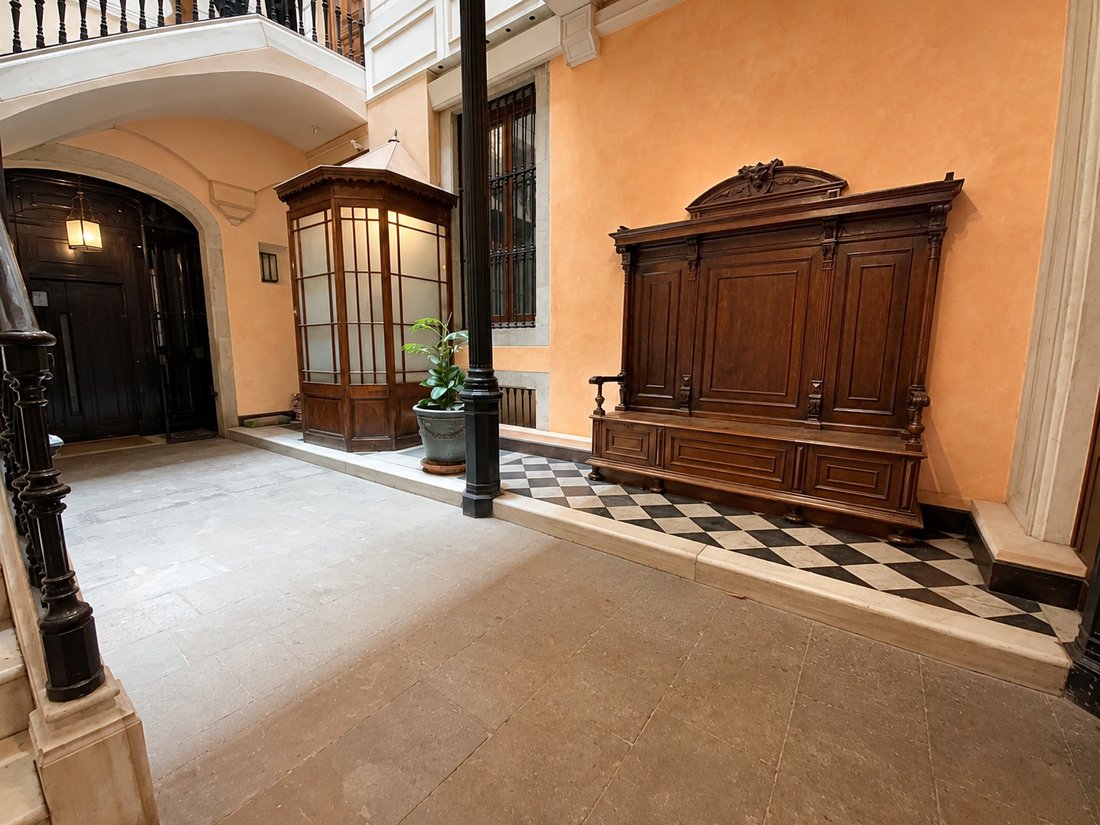 Apartment in Eixample, Barcelona, Spain 3 - 18550873