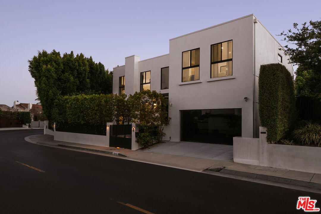 House in Los Angeles, California, United States 1 - 18519214