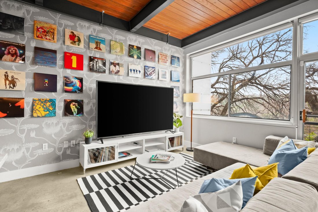 Condo in Austin, Texas, United States 5 - 18553164