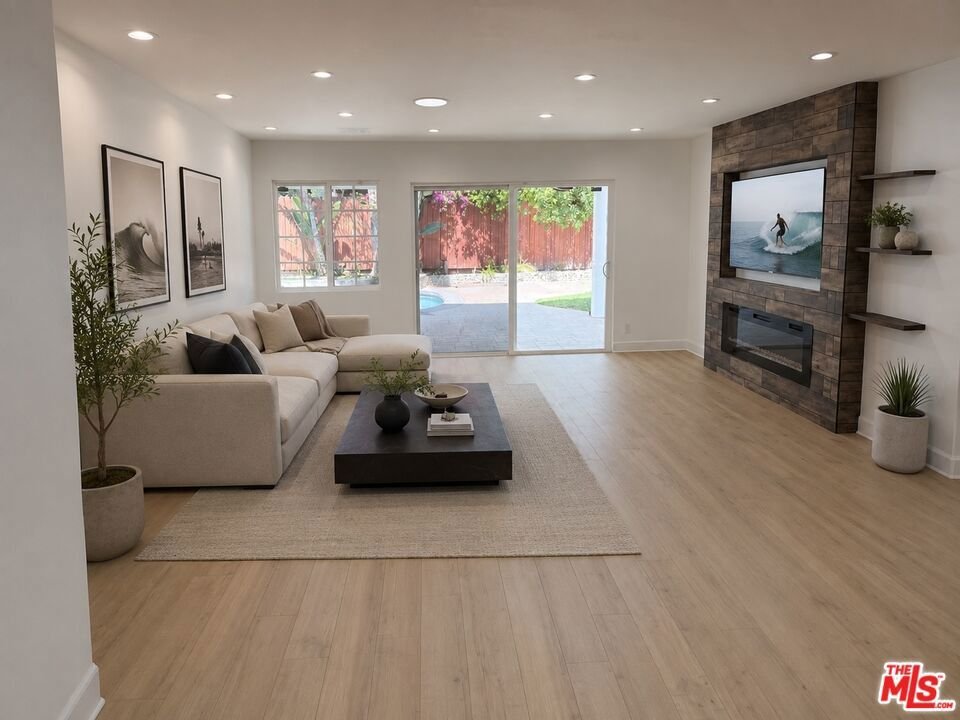 House in Los Angeles, California, United States 2 - 18551103