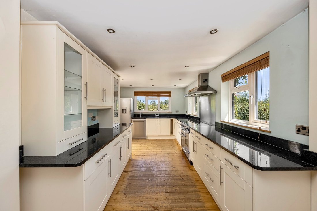 House in Coolham, England 4 - 18553029