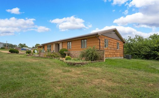 House in Norwood, Missouri, United States 1