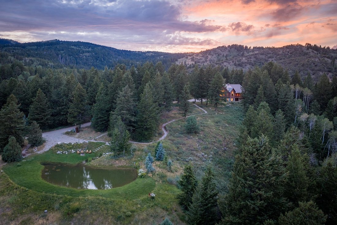 House in Victor, Idaho, United States 3 - 18056184