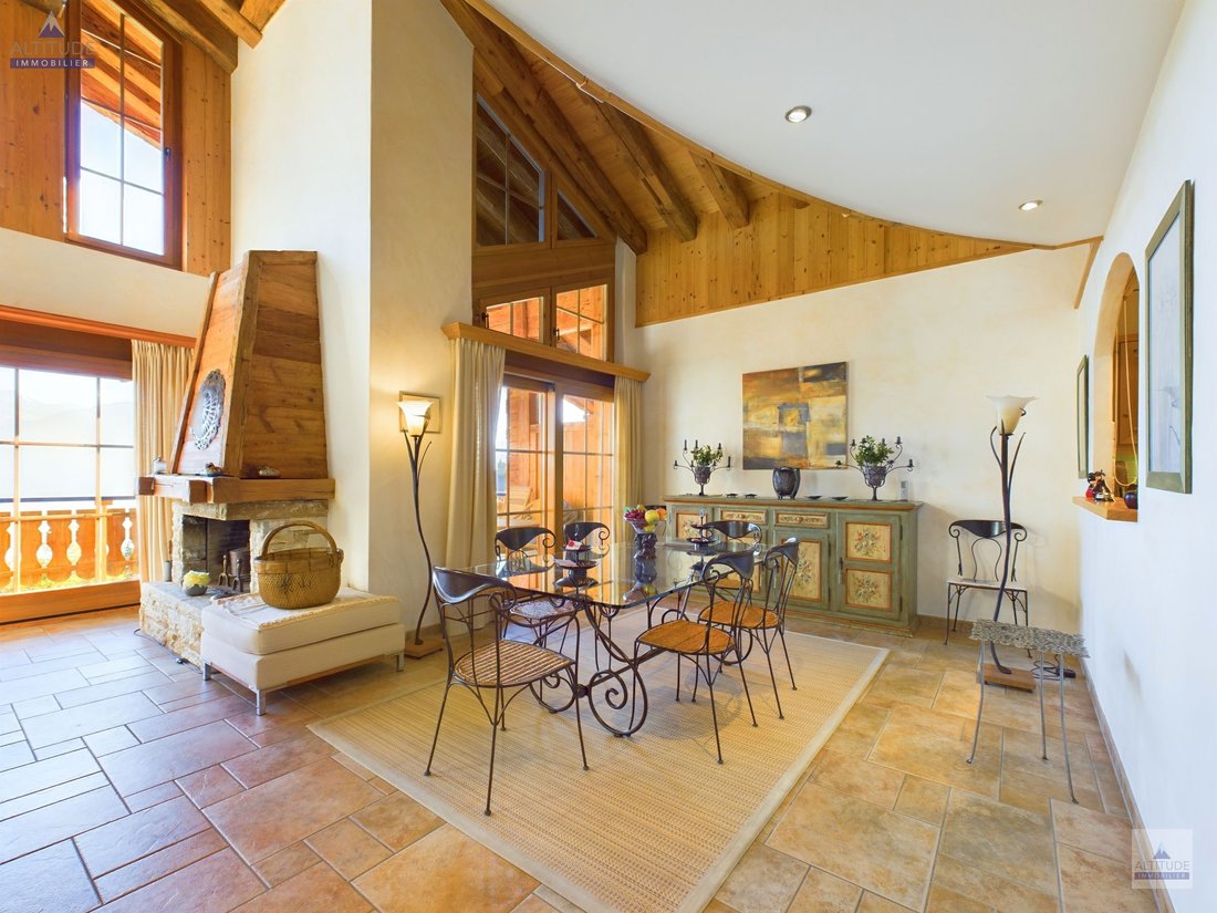 Chalet in Crans-Montana, Valais, Switzerland 2 - 18550966