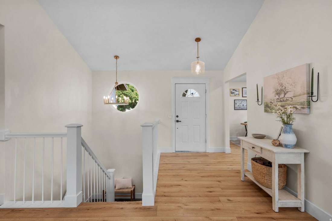 House in Farmington, Utah, United States 3 - 18551423