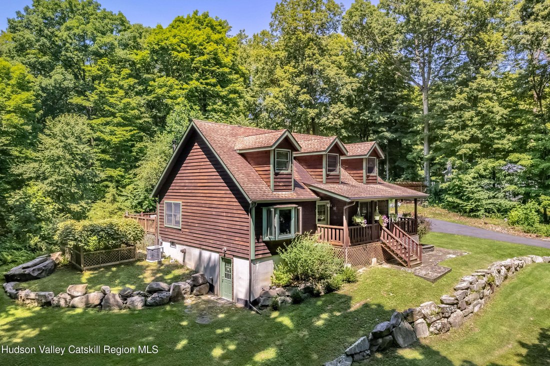 House in New Paltz, New York, United States 3 - 18550671