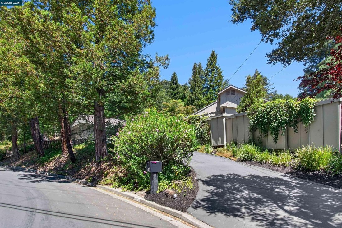 House in Orinda, California, United States 2 - 18551640