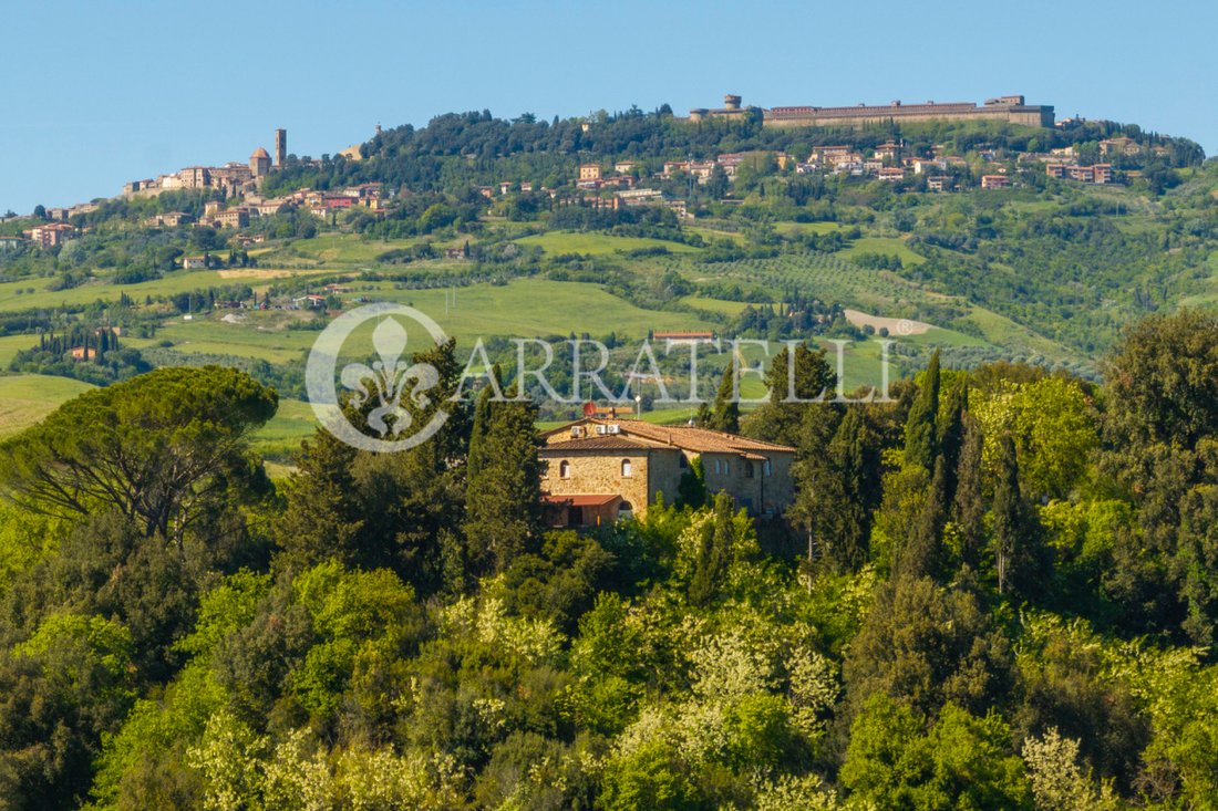 Country House in Volterra, Tuscany, Italy 2 - 18552378