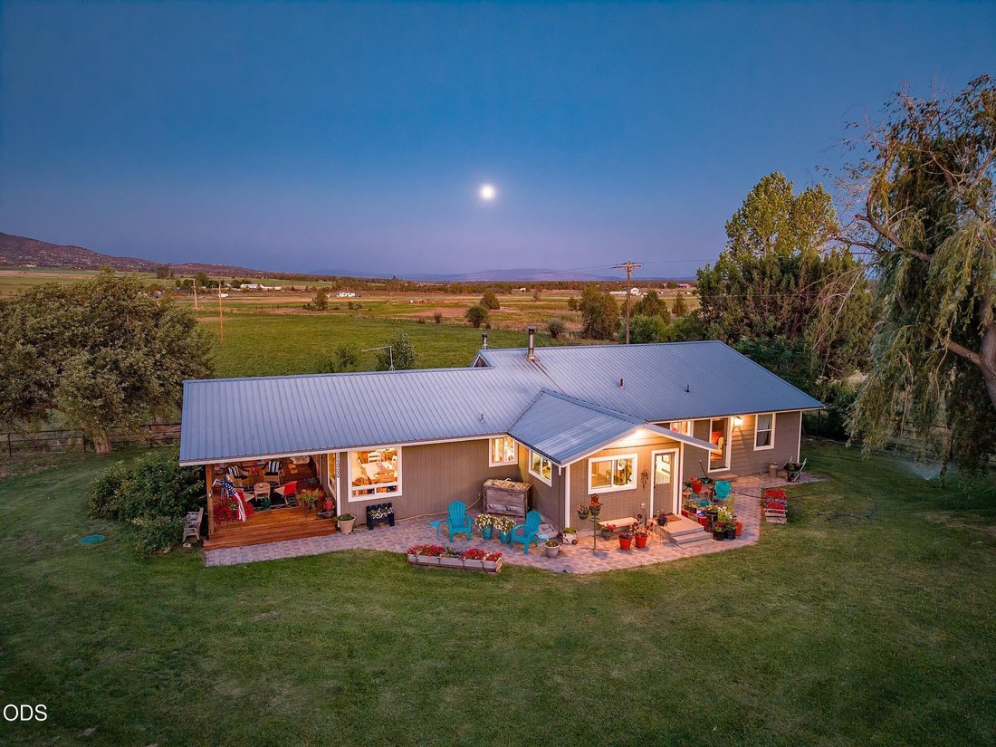 Farm Ranch in Powell Butte, Oregon, United States 1 - 18550619