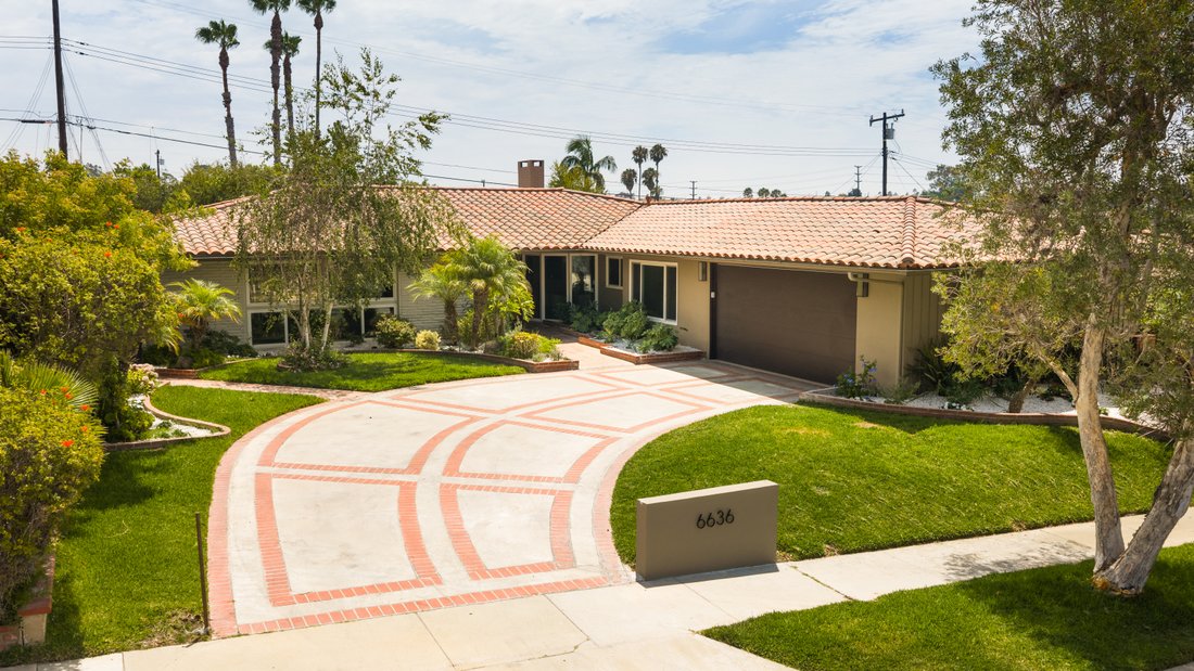 House in Los Angeles, California, United States 1 - 18550196