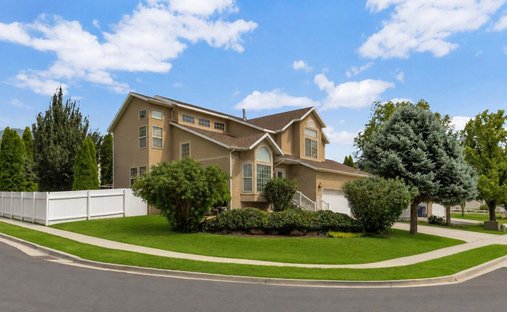 House in Sandy, Utah, United States 1