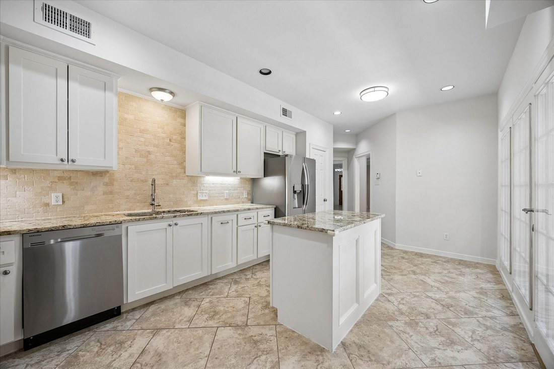 House in Houston, Texas, United States 4 - 18552872