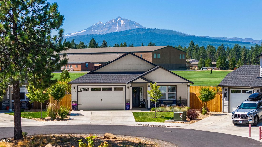 House in Sisters, Oregon, United States 1 - 18551403